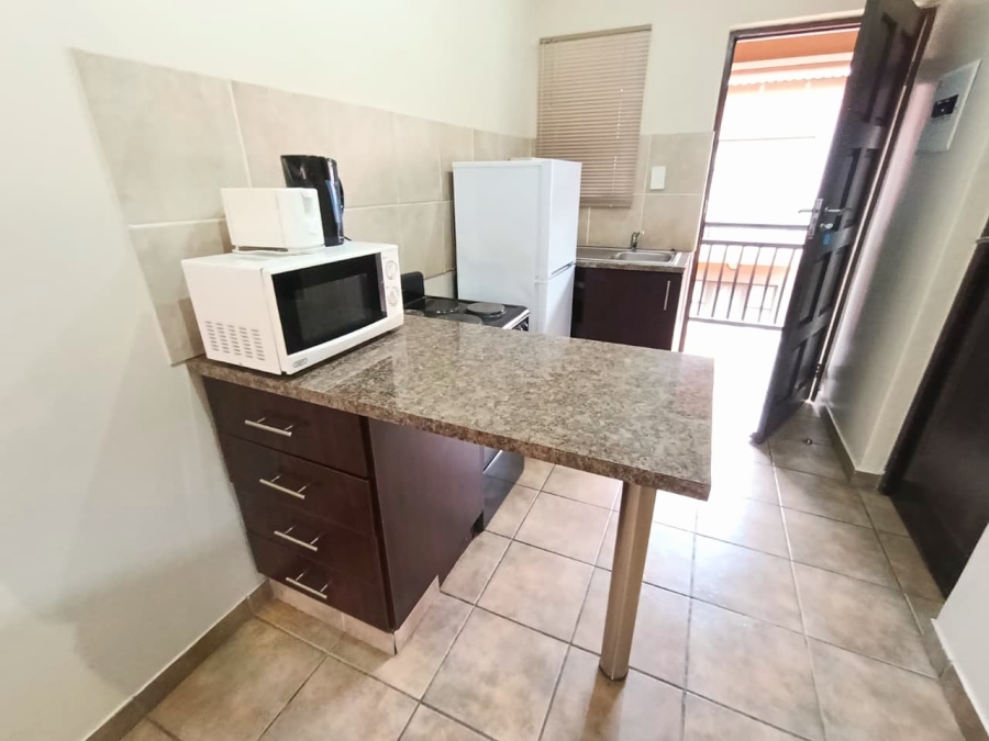 1 Bedroom Property for Sale in Vredenhof Sh Free State